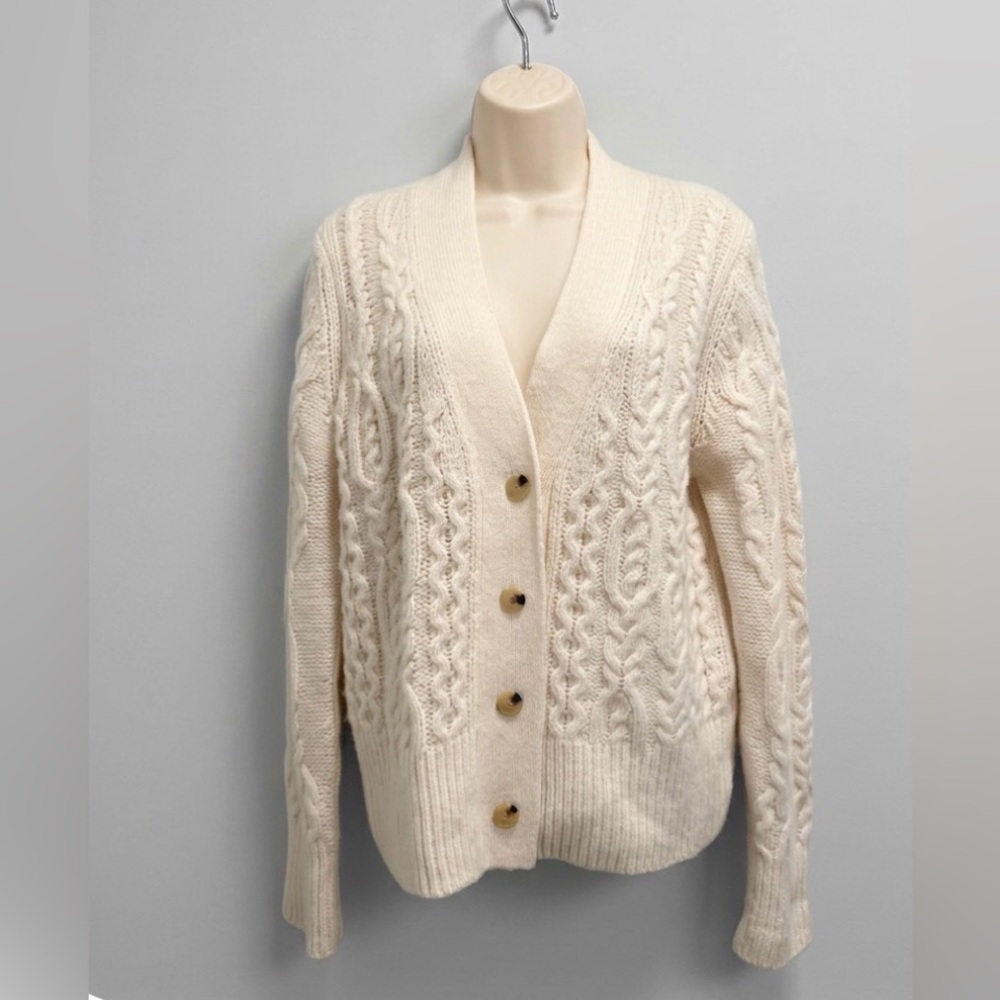 Vince Women's Off White
Braided Cable Cardigan Wool Cashmere Sweater-Large- EUC